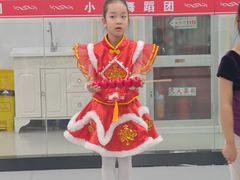 -小芳舞蹈团·少儿舞蹈·中国舞(龙江校区)