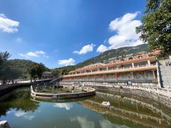 -满記土窑烧鷄波浪山莊