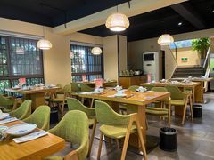 -臻吃客主题餐厅(湖州太阳城店)