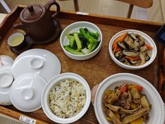 -雪梅月子中心(华侨城店)