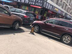 -高桥现代商贸城