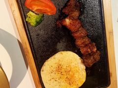 -鸣记脆皮烤鱼·海鲜烤鱼(三八广场店)