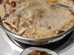-菌小白火锅(时尚天河店)