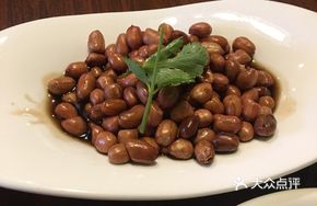 Plum Sauce Peanuts