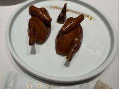 玻璃皮润烧乳鸽皇-北京厨房(SKP店)