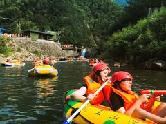-安吉龙王山峡谷漂流