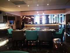 -上海佘山世茂艾美酒店