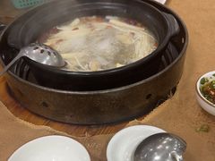 -濠轩阁特色生蚝火锅(水湾路店)