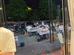 -老班长·小龙虾·鲜货烧烤大排档(金街美地店)