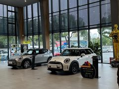 -上海普陀宝诚MINI4S店(红柳路店)