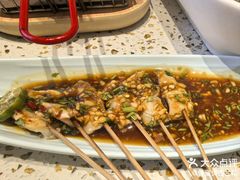 -小董哥烤串·爆汁大油边(故宫店)