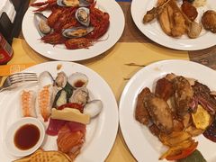 -怡咖啡海鲜自助餐厅(浦东香格里拉店)