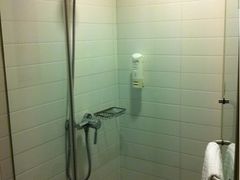 iphone_upload_pic-杭州西湖艺联君亭酒店(黄龙体育中心地铁口店)