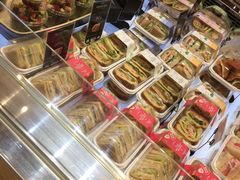 -罗森尼娜(德思勤店)