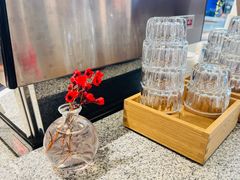 -VERIE BAKEHOUSE