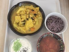 -轻蔬不用等·素食(江苏路店)