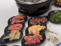 -啊美丽炭火烤肉(滑翔一店)