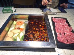 -二荆条·蜀鲜汇城市森林火锅