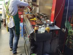 -老黄记手撕烤兔(玉林街店)