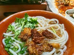 花溪牛肉粉-黔香阁(大上海时代广场店)