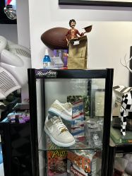 -HEADSTAR BARBERSHOP·男士理发店