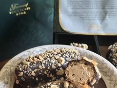 巧克力哈斗-上海和平饭店维克多咖啡厅 Victor's