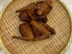 烤乳鸽-东江海辉酒楼·公司团建·商务宴请·生日宴(宝安店)