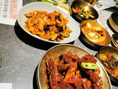 -草家酱蟹炭火烤肉店(珲春南路二店)