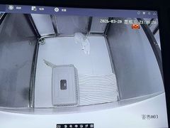 -趣玩宠物乐园寄养训犬训狗游泳池