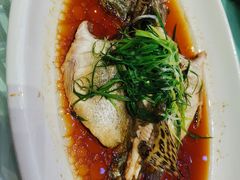 -泓历皇朝酒店(东亭店)