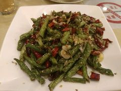 干煸豆角-鹤乡东北菜(崮山路店)