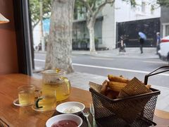 -古董花园(思南路42弄小区店)