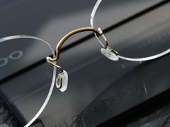 -目艮眼镜SHOWROOM(品牌集合店)
