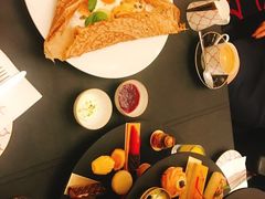 -Salon de The de Joel Robuchon(外滩18号店)