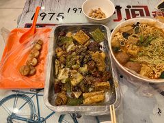 -二钢串叔麻辣烫(华龙大厦店)