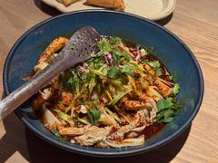 招牌石河子凉皮-耶里夏丽·新疆菜·28年喀什老馆(田林东路店)