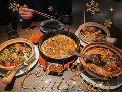 -啫响粤煲料理(万好大厦店)