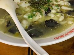 -乐达酸菜鱼面(山师东路店)