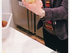 -正南齐北·老街糯米团(洪崖洞店)