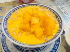-广信牛奶甜品世家(台东店)