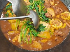 -东北酱骨饺子铁锅炖(万达总店)