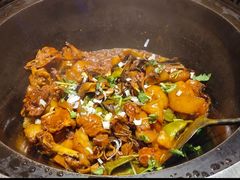 -山河屯铁锅炖·非遗东北菜(南山店)
