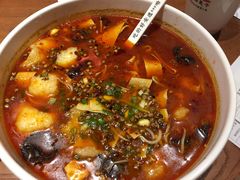 -渝是乎酸菜鱼(龙旗购物中心店)