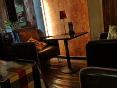 卡座-爱上层楼咖啡馆(为公桥店)