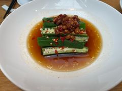 -渝半城经典川粤菜(重庆天地店)