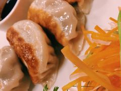 -WOLFGANG PUCK KITCHEN & BAR(迪士尼小镇店)