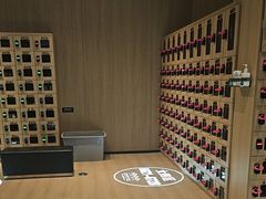 -涨巢·潮玩水疗局