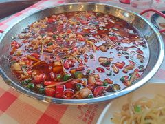 -洪霞餐馆·川菜·鲜货现炒(两江春城店)