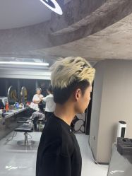 -宫铭烫发染发接发店