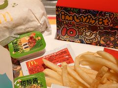 -麦当劳(展览路店)